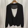 Suéter coreano de punto versátil de manga larga, diseño elegante de bloqueo de color con solapa, estilo coreano, nicho, falso dos piezas, moderno