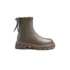 Versão Couro 2026 Outono e Inverno Novo Estilo Tendência Fivela Lateral Salto Grosso Chunky Botas Curtas Slim para Mulheres Couro Genuíno