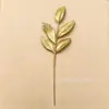 Ramas Navideñas Doradas de 33 cm con 6 Hojas, Suministradas por Amazon para Comercio Electrónico Transfronterizo, Decoración de Corona para Árbol de Navidad con Hojas Doradas