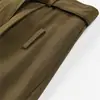 Pantalones casuales de moda para hombre con una caída fluida, que presentan un elegante diseño de cintura, una estética única de corte limpio inspirada en Japón y un corte recto, holgado y de color liso.