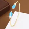 Exquisito Novo Bracelete Aberto Geométrico em Forma de Flecha Moda Cravejado com Zircônia Cúbica Pulseira de Cobre Puro Joias para Comércio Exterior Atacado
