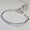 Regala Rosas en Nombre del Amor~Pulsera Abierta de Rosa Roja Dulce, Pulsera Espinosa Moderna y Sencilla