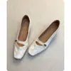 Primer encuentro Temporada suela blanda Zapatos franceses de una sola pieza para mujer tacón oculto carácter punta cuadrada zapatos de trabajo con falda retro Zapatos Mary Jane