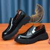 Mocasines para Hombre, Estilo Popular en Línea, Zapatos Casuales de Negocios Slip-On de Cuero Genuino con Suela Gruesa, Antideslizantes, que Aumentan la Altura, Zapatos Formales de Cuero Estilo Británico