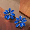 Brincos de Tarraxa Florais Tridimensionais com Gotejamento de Óleo Laqueado Minimalistas Transfronteiriços, Brincos Versáteis de Luxo Leve de Nicho de Alta Qualidade