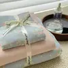 Categoría a Maternidad e Infancia Grado Doble Capa Gasa Juego de Cuatro Piezas Estilo Coreano Floral Fresco Algodón Puro Funda Nórdica Juego de Cama de Tres Piezas 1