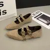 Sapatos Mary Jane de Salto Cuña Bico Fino com Rebites Estilo Britânico Moda Primavera e Outono Retro Fivela de Uma Tira com Sapatos para Saia