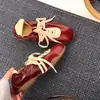 Zapatillas de entrenamiento alemanas de moda y populares para mujer, diseñadas para hacer que las piernas luzcan más largas, con un aspecto sofisticado y elegante. Nueva colección otoño 2026, con suela suave y diseño retro de caña baja.