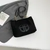 2025 Gran Capacidad Gamuza Mujer Nuevo Otoño e Invierno Casual Color Sólido Retro Simple Moda para Viajar Bolso Tote de Hombro Único