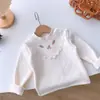 Roupas de outono e inverno para meninas: tops de segunda pele estilosos para bebês, designs modernos e exclusivos, estilo coreano, com forro de fleece, tecido espesso e acabamento em renda bordada