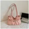 Bolsa Nova Estrela de Bolinhas com Laço para Axila Primavera 2026, Bolsa Tote Grande Capacidade da Moda Feminina para Trabalho e Escola