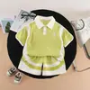 Conjunto Casual de Verão para Meninos com Gola Cartoon de Manga Curta 2026 Nova Moda em Roupas para Meninos Conjunto Trendy de Duas Peças para Bebê
