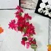 En stock al por mayor triángulo grande ciruela diseño de hogar triángulo de flores ciruela decoración de ingeniería distrito de wuqing flor artificial