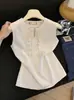 2026 Novo Estilo de Verão Top Branco sem Mangas com Franjas para Mulheres, Colete de Comprimento Médio com Fenda Estilo Férias na Praia de Verão