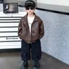 Chaqueta de Cuero Estilo Primavera y Otoño para Niños 2026 Otoño Nueva Elegante Genial Ropa de Otoño para Niños Ropa de Motocicleta Chaqueta de Cuero Moderna