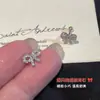 Pendientes de plata pura S999 con aguja, con diseño de lazo brillante y circonita, para mujer, pequeños y delicados, joyería suave, dulce y apta para oídos sensibles