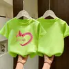 Camiseta de Algodão Puro de Manga Curta para Meninas Verão Nova Estampa de Desenho Animado Top Soltinho Amigo da Pele de Meia Manga para Menininha
