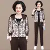 Conjunto de Tres Piezas con Calidad Garantizada, Cómodo y Rejuvenecedor, Nueva Ropa Deportiva Adelgazante de Primavera y Otoño para Madres de Mediana Edad, Atuendo de Primavera a la Moda