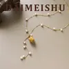 Moda Coreana Exquisito Versátil Flor Seca Rosa Perla de Agua Dulce Collar Lujo Ligero Nicho Diseño Borla Cadena Clavícula para Mujeres