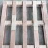 En stock, suministro de tenedor de cuatro lados, cartón de madera, desinfección, cartón de pino, fumigación, palé de madera, transporte de carga, cartón de madera.