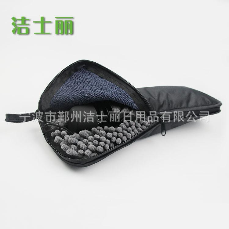 3326621619_1414616259