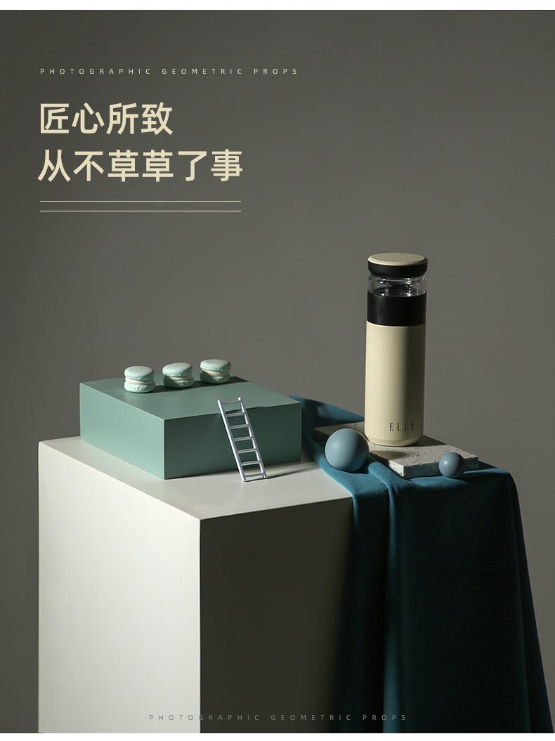 白色方块小道具