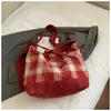 2026 Nuevo Estilo Coreano Otoño e Invierno Cuadros Moda Retro Bolso de Hombro Cruzado Bolso Tote de Gran Capacidad para Viajes Diarios para Mujer