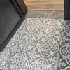 Cuero Autoadhesivo para Piso de PVC Pegatinas para Piso de Cuero Engrosadas Resistentes al Desgaste para Hogar Pegatinas de Alfombrilla Directa para Piso de Cemento para Sombreado de Fealdad para el Hogar
