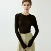 Suéter ajustado de cuello redondo 100% lana para mujer, nueva camiseta base de punto de manga larga para otoño e invierno, color liso, suéter simple y versátil