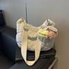 Bolso de lona de nailon con diseño rómbico para mujer, estilo nube súper resistente al fuego, moderno, bandolera de hombro combinable, tipo bola de masa.