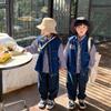 Colete infantil 2024 Primavera Novo Estilo Coreano Colete Jeans Infantil para Meninos e Meninas Colete com Bolso e Cor Combinando Estilo Moderno