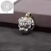 Colar Pingente de Prata 925 Artesanal Retrô Prata Tailandesa para Homens e Mulheres Moda Tendência Pingente Sino Pixiu