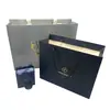 Sacolas de Papel Impressas com Hot Stamping UV Sacolas de Papel para Varejo Físico Embalagens de Presente Sacolas de Papel Kraft Sacolas de Papel Revestido Sacolas de Presente Sacolas com Fundo Quadrado
