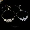 Pulsera de Flor de Circonita Super Brillante Estilo Francés, Elegante y Dulce, Estilo de Nicho, Pulsera Versátil, Lujo Ligero, Sensación de Alta Gama, Joyería para Mujer