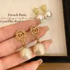 Brincos de Pérola Flor Amor Leve Luxo Único Novos Doces Pequenos Frescos Brincos de Tarraxa Alta Qualidade Brincos Brincos