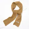 Cachecol de Lã Tricotado Feminino Estilo Coreano Outono e Inverno Estreito Cor Sólida Aquece Espessado Cachecol para Estudante Versátil Lenço com Fita de Letra
