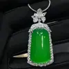 Nuevo Colgante de Calcedonia Verde Hielo Estilo Chino Calcedonia Verde Natural Paz y Seguridad Colgante de Calcedonia Fuente de Suministro para Transmisiones en Vivo