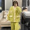 Pijama de Coral Fleece para Mujer, Otoño e Invierno, Engrosado y Forrado de Polar, Nuevo Estilo 2026, Inspirado en Chanel, Ropa de Casa de Moda que se Puede Usar Afuera