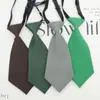 Corbata JK para Mujer Estilo Coreano Estilo Japonés Versión Amplia Universitaria Color Sólido Sin Nudos Corta Infantil Estudiante Casual Accesorios de Uniforme Escolar