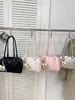 Bolsa Feminina Transfronteiriça 2026 Verão Nova Tendência Bolsa de Ombro Acolchoada Grande Capacidade Elegante Versátil Bolsa de Mão Bolsa Almofada