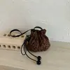 Bolsa de balde de design de nicho transfronteiriço, moderna, retrô, elegante, simples, nuvem, grande capacidade, bolsa de ombro único, transversal