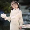Cheongsam de Lã Fina de Pinheiro Pérola e Cipreste com Estampa de Pele de Veado para Meninas no Inverno, Casual, Doce e Fresco, Estilo Chinês, Cheongsam Melhorado