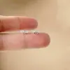 Pendientes de Plata de Ley S999 con Zirconia y Lazo Delicado para Mujer, Versátiles y Elegantes, Diseño de Nicho, Pendientes Simples y de Alta Gama