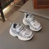 Zapatos para Niños 2026 Primavera/Otoño Malla Transpirables Cómodos Zapatos de Papá para Niñas Pequeñas Ligeros Cómodos Zapatos Deportivos para Correr