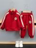 6561 Traje de Terciopelo para Niños Otoño e Invierno Engrosado de una Pieza Terciopelo Sudor Dos Piezas Invierno para Niños Estilo Occidental Ropa para Bebés y Niños