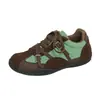 Sapatos casuais esportivos femininos versáteis de nicho respiráveis com sola reta coloridos, tênis de treino alemão, estilo retrô moderno 2026 feio-bonito feminino