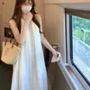 Vestido de Verano 2026 Estilo Nuevo Estilo Vacacional con Cuello Halter para Mujer, Vestido de Hada Suelto y Fluido, Vestido Largo que Adelgaza y Estiliza sin Hombros