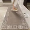 Tapete Antideslizante a Prueba de Aceite Lavable Sin Lavar Alfombra Impermeable Especial Nuevo Estilo 2026 Absorbente de Agua Resistente a la Suciedad Tapete para Pies