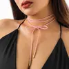Nuevos Accesorios Europeos y Americanos Gargantilla Corta de Moda Correa de Cuero para el Cuello Collar Apilado de Doble Capa Collar para la Clavícula de Mujer