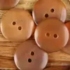 Botões de Chifre Genuíno Dourado Café Claro Dupla Face Dois Furos Botões para Casaco de Lã Cor de Café Jaqueta Suéter